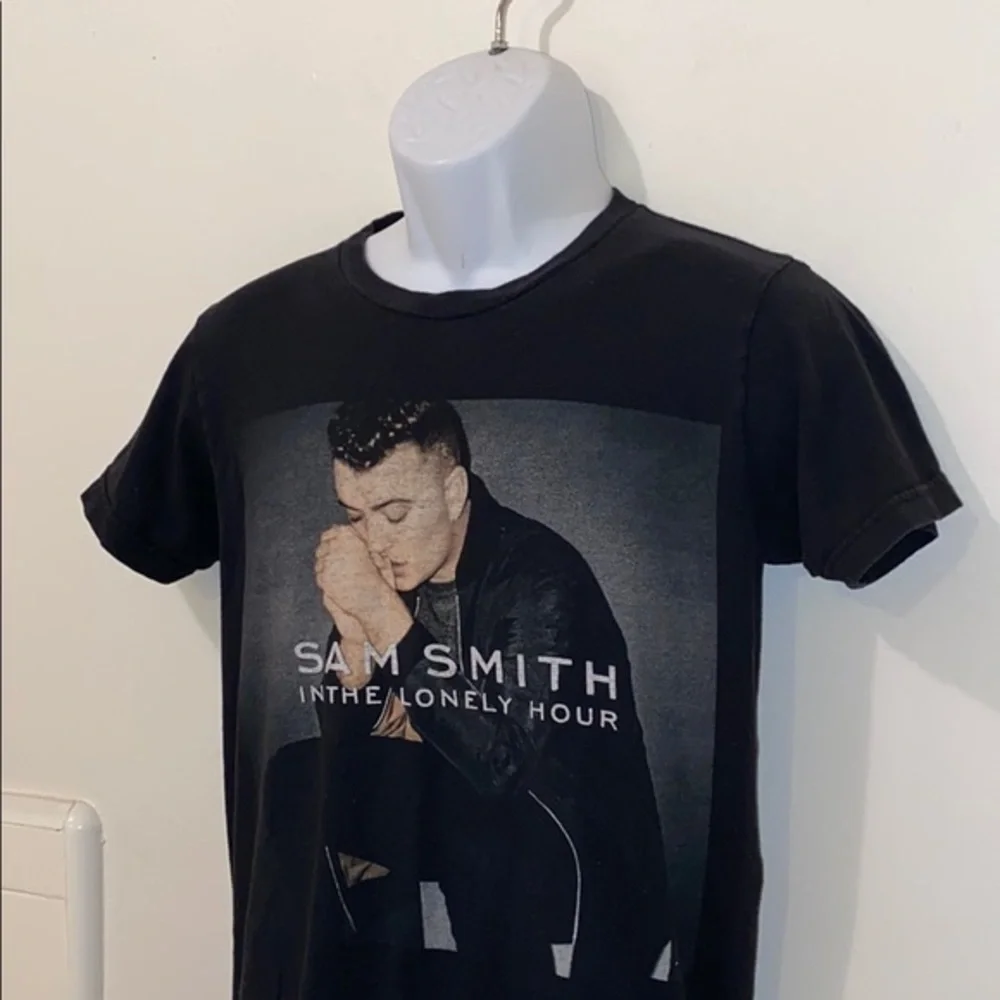 Unisex “In the Lonely Hour” Sam Smith Concert Tee - Picture 4 of 9